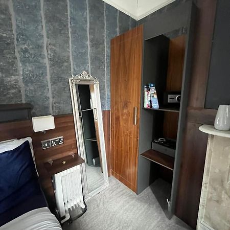 Upstairs Studio - Private Kitchenette And Small En-Suite Δουβλίνο Εξωτερικό φωτογραφία