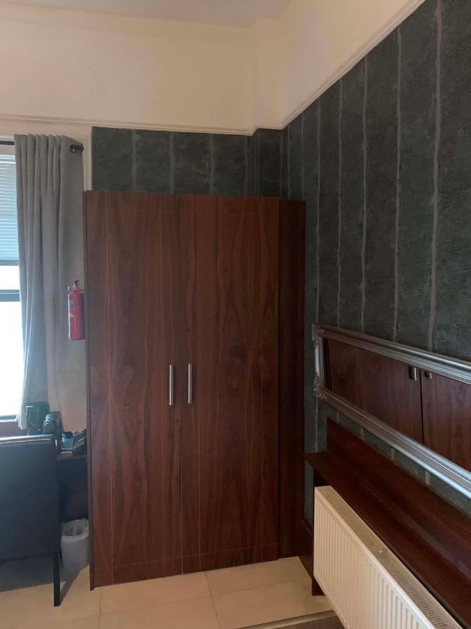 Upstairs Studio - Private Kitchenette And Small En-Suite Δουβλίνο Εξωτερικό φωτογραφία