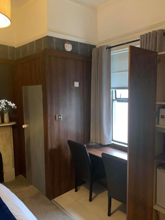 Upstairs Studio - Private Kitchenette And Small En-Suite Δουβλίνο Εξωτερικό φωτογραφία