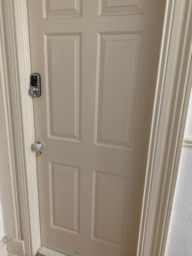 Upstairs Studio - Private Kitchenette And Small En-Suite Δουβλίνο Εξωτερικό φωτογραφία